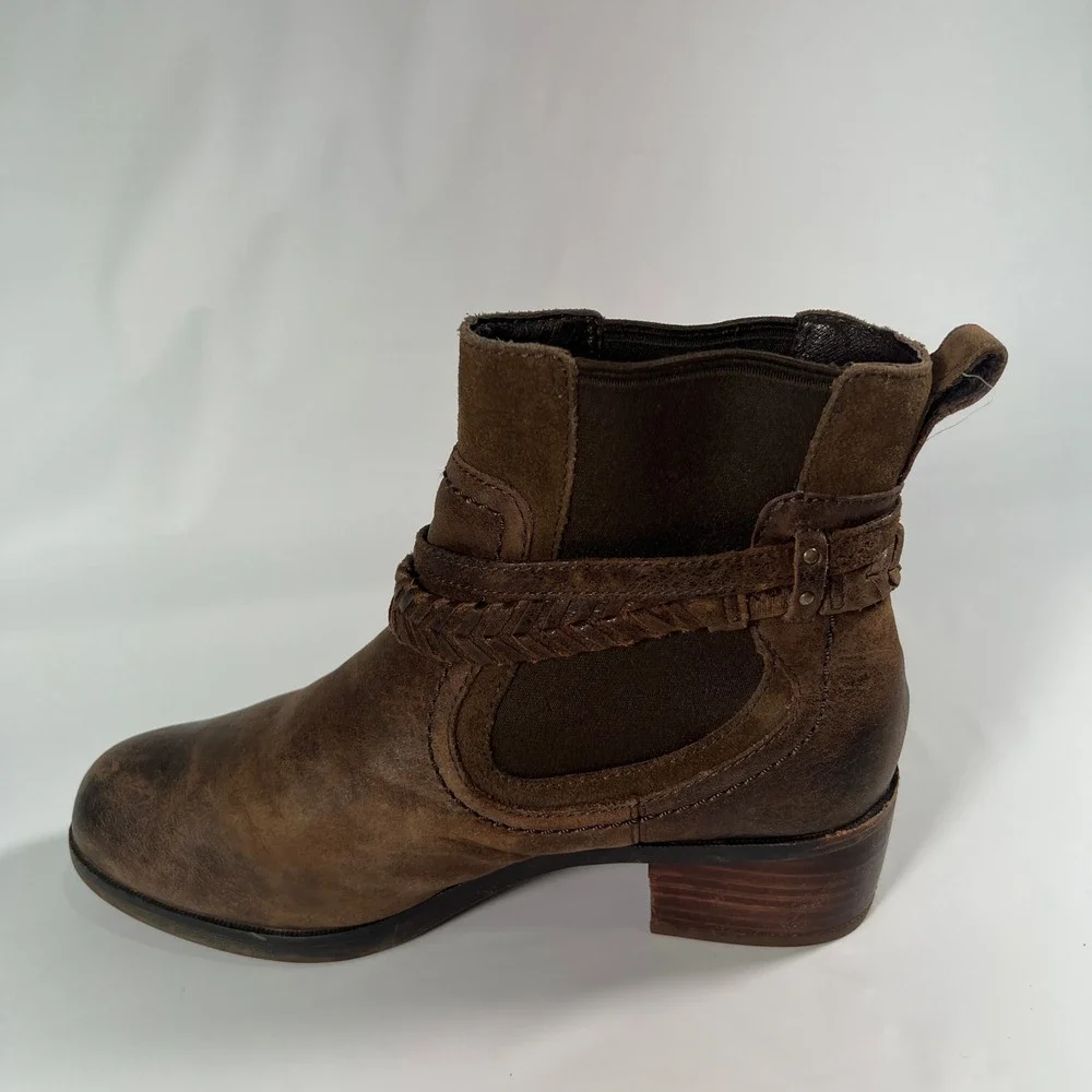 UGG Krewe Ankle Boots Womens 8 Chocolate Brown‎ Leather Moto Harness 1004207
